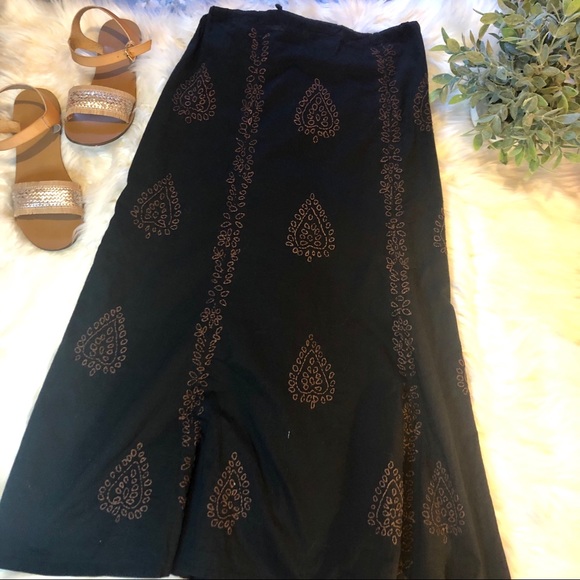 Sundance Dresses & Skirts - Sundance Bohemian Gypsy Embroidered Maxi Skirt